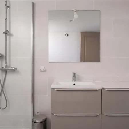 Appartement Le Pradet * لو براديت